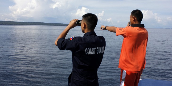 Philippines: un ferry transportant 251 personnes fait naufrage, au moins quatre victimes - ảnh 1