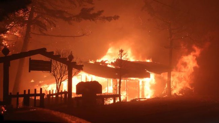 Incendies dans le Gangwon: l'état de «catastrophe nationale» décrété en République de Corée - ảnh 1