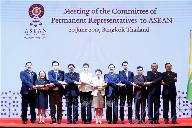 34e Sommet de l’ASEAN: promotion du partenariat pour le développement durable - ảnh 1