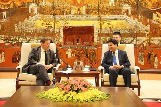 Hanoi renforce sa coopération éducative avec le Royaume-Uni - ảnh 1