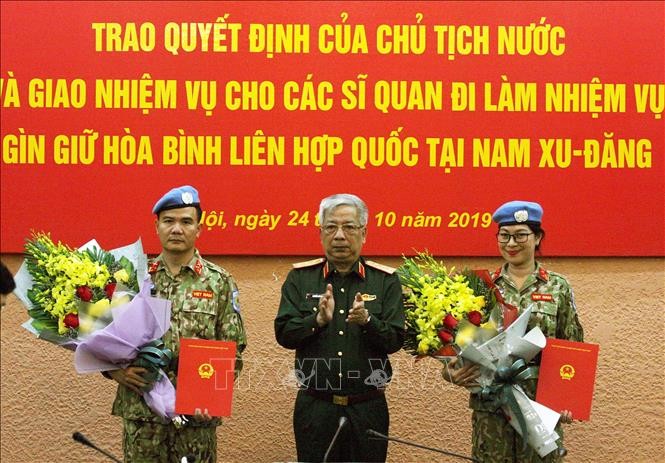 Deux Casques Bleus vietnamiens supplémentaires en partance pour le Soudan du Sud - ảnh 1
