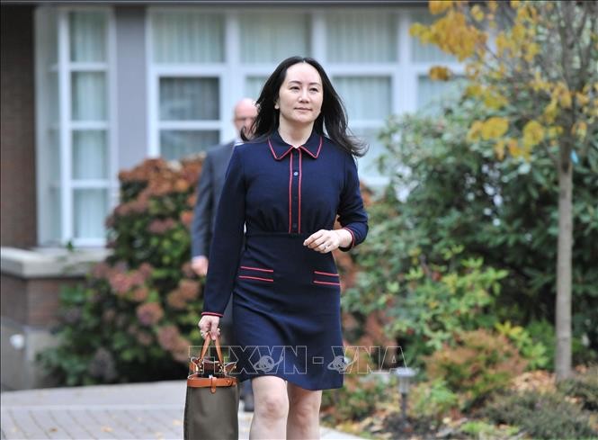 La dirigeante de Huawei quitte le Canada, deux Canadiens libérés en Chine - ảnh 1
