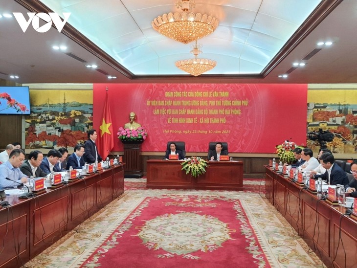   Lê Van Thành: Haiphong doit consolider les trois piliers de son économie - ảnh 1