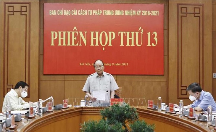 Nguyên Xuân Phuc dirige la 14e réunion de la Direction nationale de la réforme judiciaire - ảnh 1
