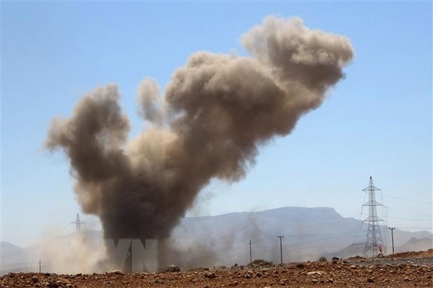 Yémen: 100 morts dans une frappe aérienne menée par les Saoudiens contre une prison de Saada  - ảnh 1