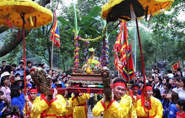 Ouverture de la fête du génie Giong au temple de Phù Dông - ảnh 1