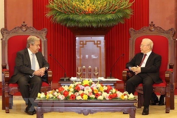 Le secrétaire général de l’ONU termine sa visite au Vietnam - ảnh 1