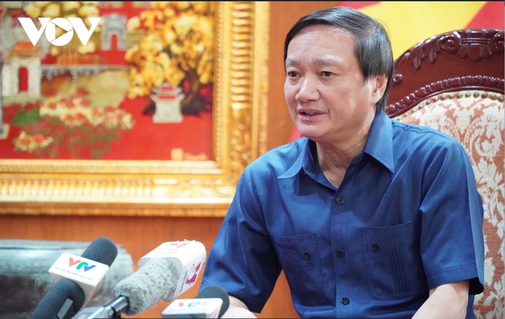 Vo Van Thuong se rend au Laos pour redynamiser les relations bilatérales - ảnh 1