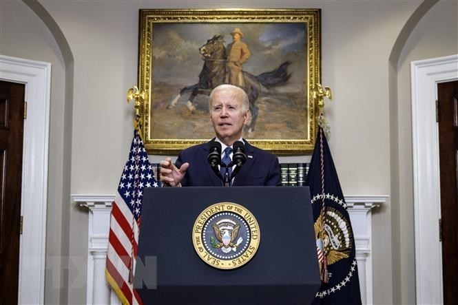 Joe Biden promulgue la loi sur le plafond de la dette - ảnh 1