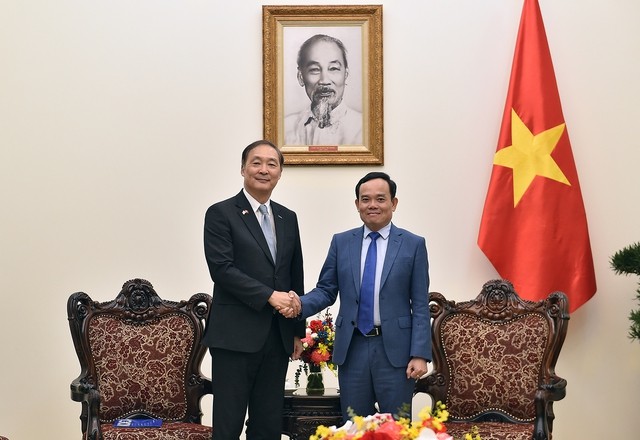 Trân Luu Quang reçoit les présidents de la KOICA et de la Fondation pour la paix - ảnh 1
