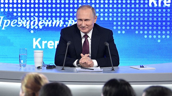 Vladimir Putin holds annual marathon press conference - ảnh 1
