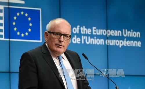 EU urges UK to specify post-Brexit relations - ảnh 1