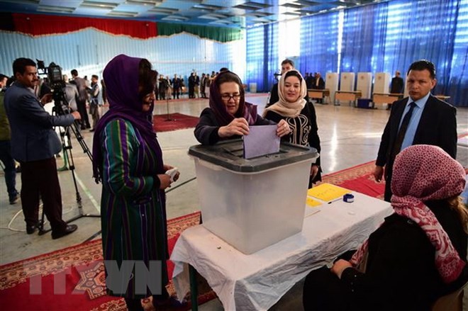 Nearly 170 casualties as violence rocks chaotic Afghan elections  - ảnh 1