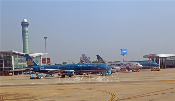 Vietnam’s aviation sector serves 38.5 million passengers in H1 - ảnh 1