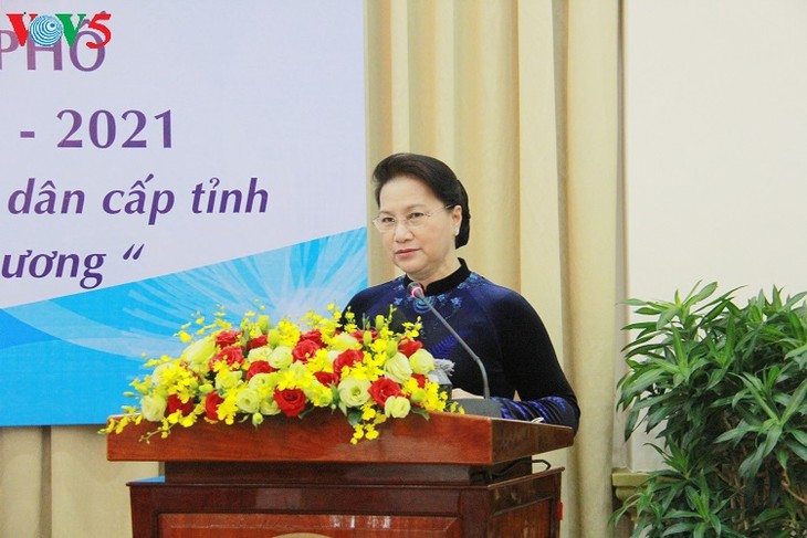 2ème conférence des conseils populaires des provinces et villes du Sud-Est  - ảnh 1