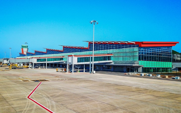 L'aéroport international de Vân Dôn  - ảnh 1