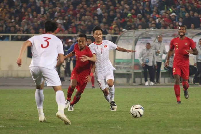 Football: le Vietnam bat l’Indonésie - ảnh 1