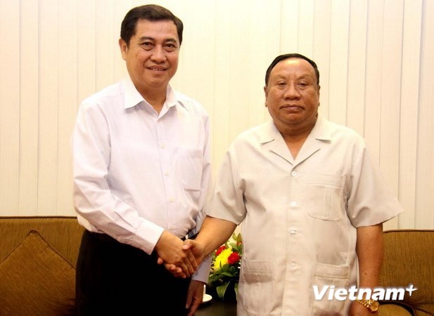 Vietnam, Laos collaborate in ethnic affairs  - ảnh 1