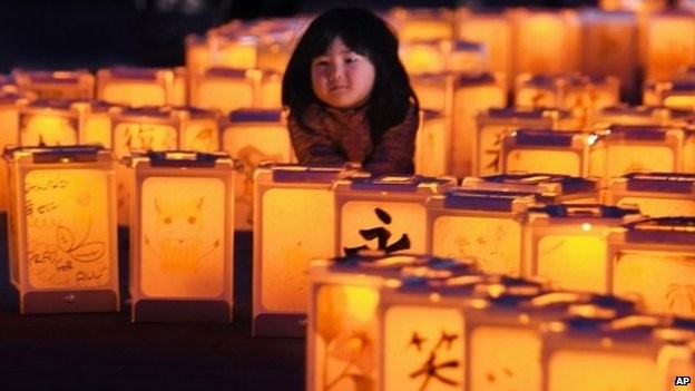 Japan commemorates victims of 2011 earthquake and tsunami  - ảnh 1