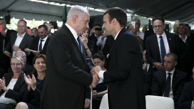 French President urges resumption of Middle East peace talks based on two-state solution - ảnh 1