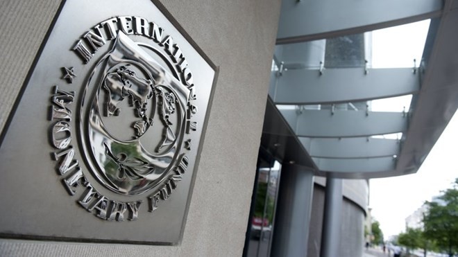 IMF raises global growth forecast - ảnh 1
