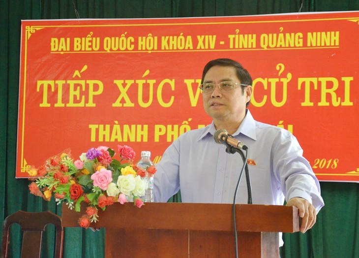  NA deputies gather voters’ opinions ahead of year-end session - ảnh 2