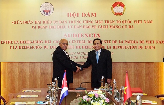 Vietnam ready to share reform experience with Cuba - ảnh 1
