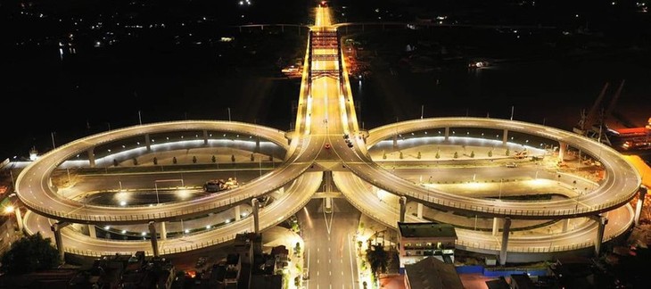 Hoang Van Thu Bridge in Hai Phong city inaugurated  - ảnh 1