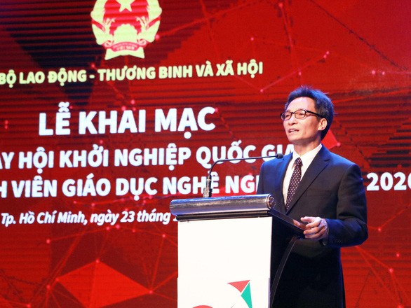 Students urged to take lead in making Vietnam 