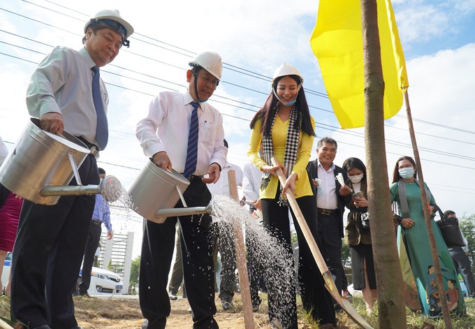 Ben Tre to plant 10 million more trees by 2025 - ảnh 1