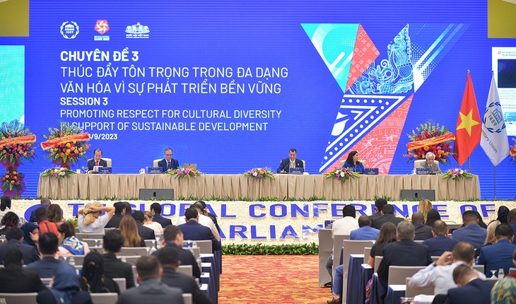 Global Conference of Young Parliamentarians seeks ways to promote respect for cultural diversity - ảnh 1