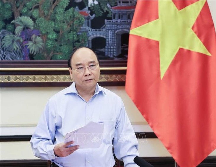 Presiden Vietnam Bimbing Sidang Berikan Pendapat atas Beberapa Rancangan Proyek tentang Reformasi Hukum - ảnh 1