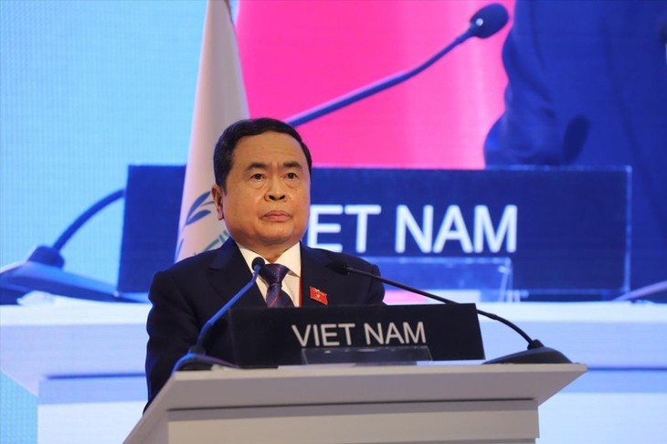 Majelis Nasional Vietnam Menegaskan Pesan Mendorong Hidup Berdampingan secara Damai - ảnh 1