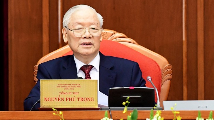Sekjen Nguyen Phu Trong: Rancangan Dokumen harus Benar-benar Layak untuk Disampaikan kepada Kongres Nasional - ảnh 1