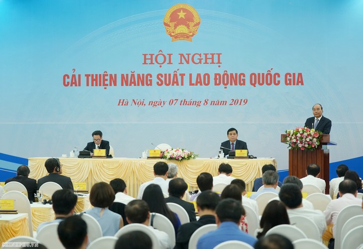 베트남 총리, 국가 노동생산성 개선회의 주관 - ảnh 1