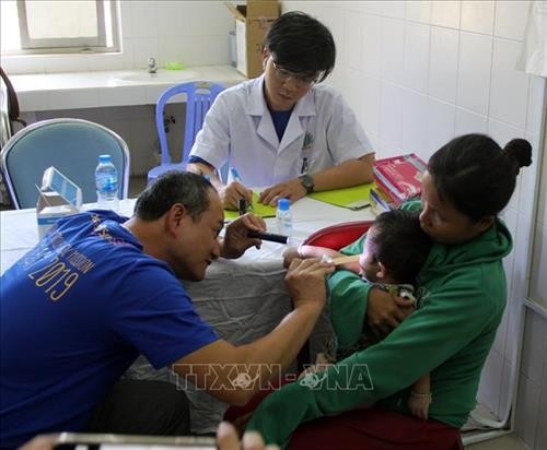 남중부와 떠이 응우옌 고원 주민을 위한 “푸옌 언청이 수술 프로그램” 진행 - ảnh 1