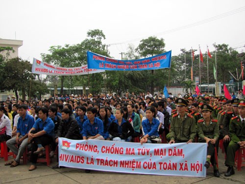 Vietnam begrüßt den Welttag gegen AIDS - ảnh 1