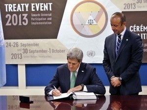 USA unterzeichnen UN-Vertrag zur Regulierung des Waffenhandels - ảnh 1