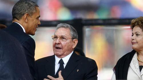 Die Bedeutung des Handschlags zwischen Obama und Castro - ảnh 1