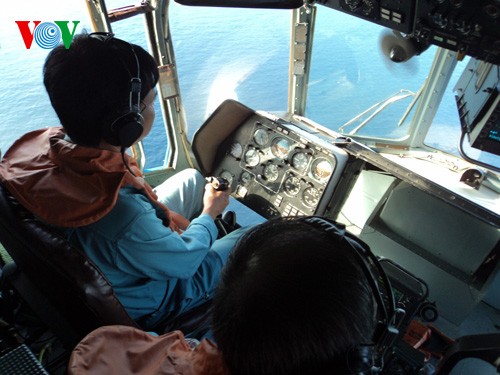 Suche nach vermisstem Flugzeug Malaysias läuft auf Hochtouren - ảnh 1