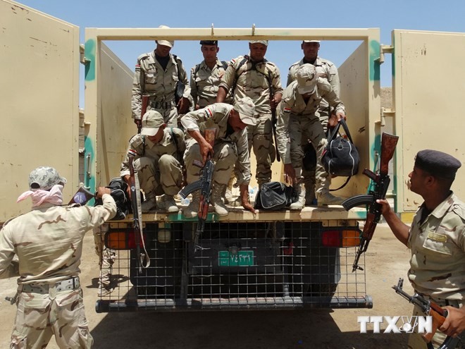 Irakische Armee verliert drei Städte im Westen des Landes - ảnh 1