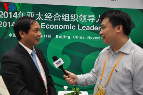 Staatspräsident Truong Tan Sang beendet die Teilnahme am APEC-Gipfel - ảnh 1