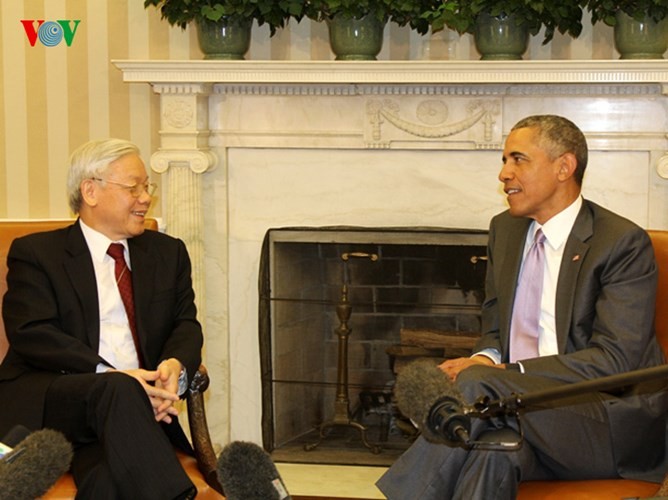 KVP-Generalsekretär Nguyen Phu Trong führt Gespräch mit US-Präsident Barack Obama - ảnh 1