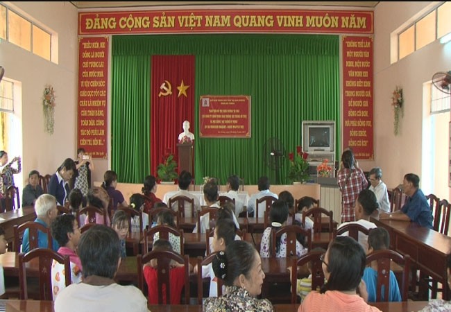 Spendenübergabe zum Tag der vietnamesischen Agent-Orange-Opfer - ảnh 1
