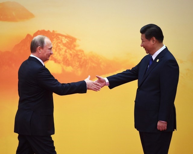 China und Russland unterzeichnen zahlreiche Vereinbarungen für Zusammenarbeit - ảnh 1