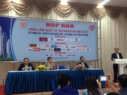 Mehr als 400 Unternehmen aus 15 Ländern nehmen an VietBuild-Messe in Hanoi teil - ảnh 1