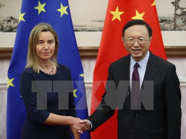 EU und China verstärken ihre Zusammenarbeit beim Wiederstand gegen globale Herausforderung - ảnh 1