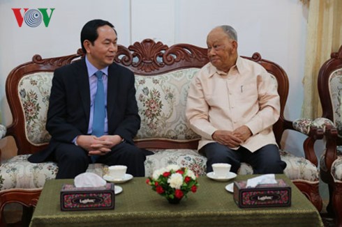 Staatspräsident Tran Dai Quang beendet seinen Besuch in Laos - ảnh 1