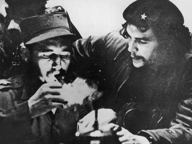 Das Leben und die Karriere des kubanischen Revolutionsführers Fidel Castro - ảnh 4