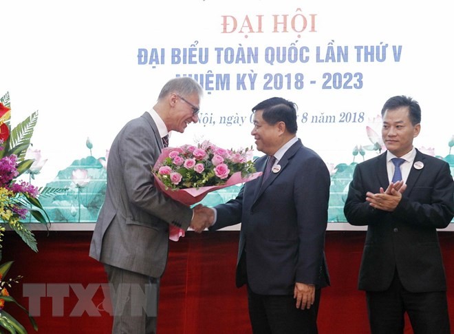 Nguyen Chi Dung wird zum Vorsitzenden der Vietnam-Deutschland-Freundschaftsgesellschaft gewählt - ảnh 1